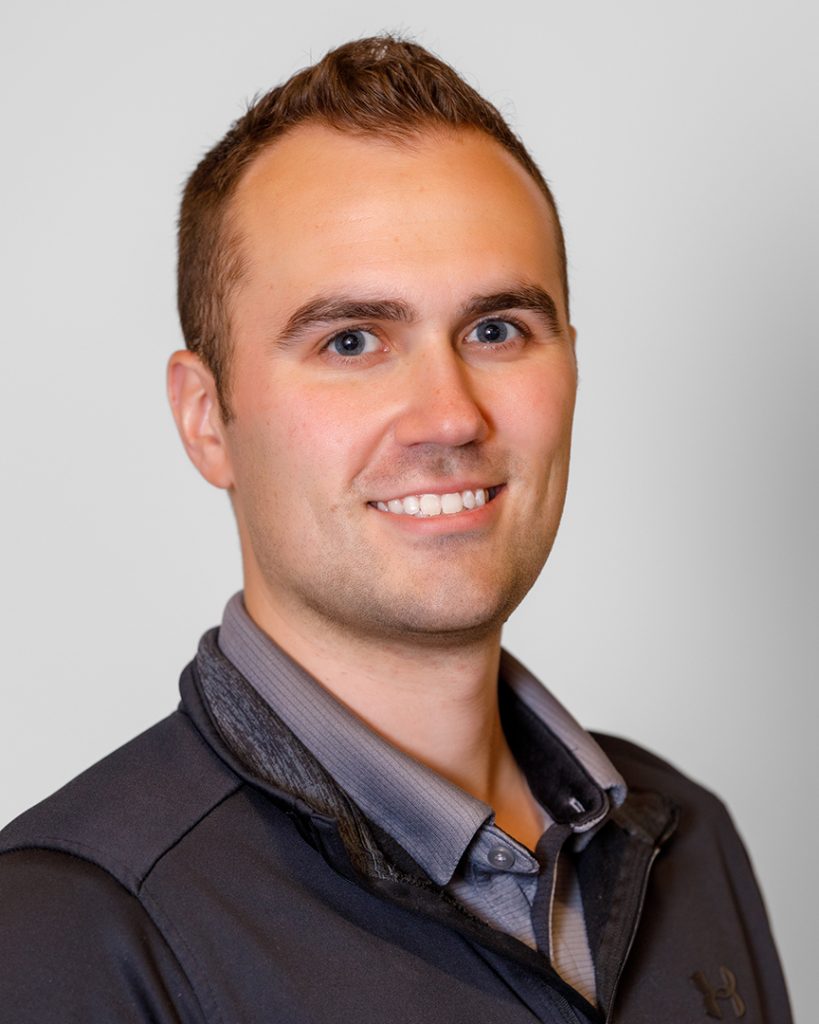 Alex PT Brunswick providing physical therapy at Reform Physical Therapy